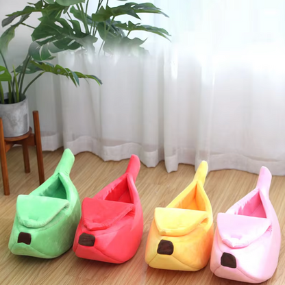 Banana Shape Warm Cat / Dog Bed | BUY ONE GET ONE 50% OFF